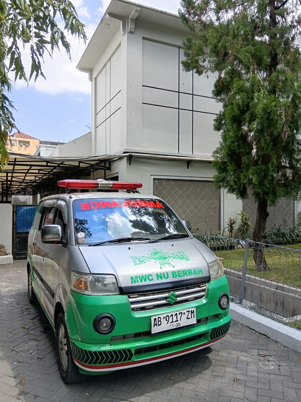 Dokumentasi kegiatan Ambulance NU Berbah: Ambil Jenazah RSUP Dr. Sardjito — Caren, Karongan, Jogotirto